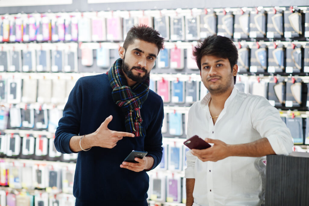 The Wireless Industry is a multi-billion dollar a year business. Within that industry, there are two distinct types of retailers: the Corporate-owned chains and the Independently-owned stores.